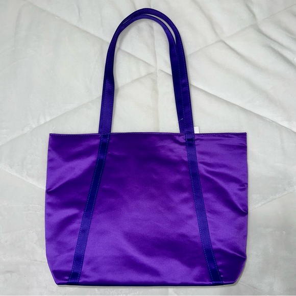 Clinique purple tote bag cosmetic makeup pouch with samples set - Picture 4 of 7